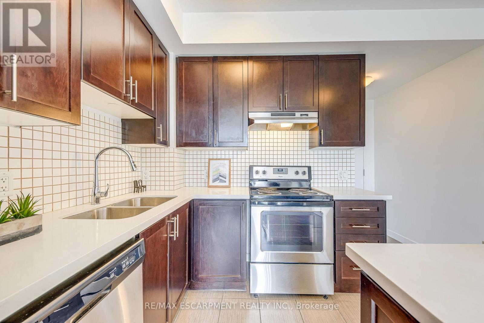 613 - 2490 Old Bronte Road, Oakville, Ontario  L6M 0Y5 - Photo 11 - W12186487