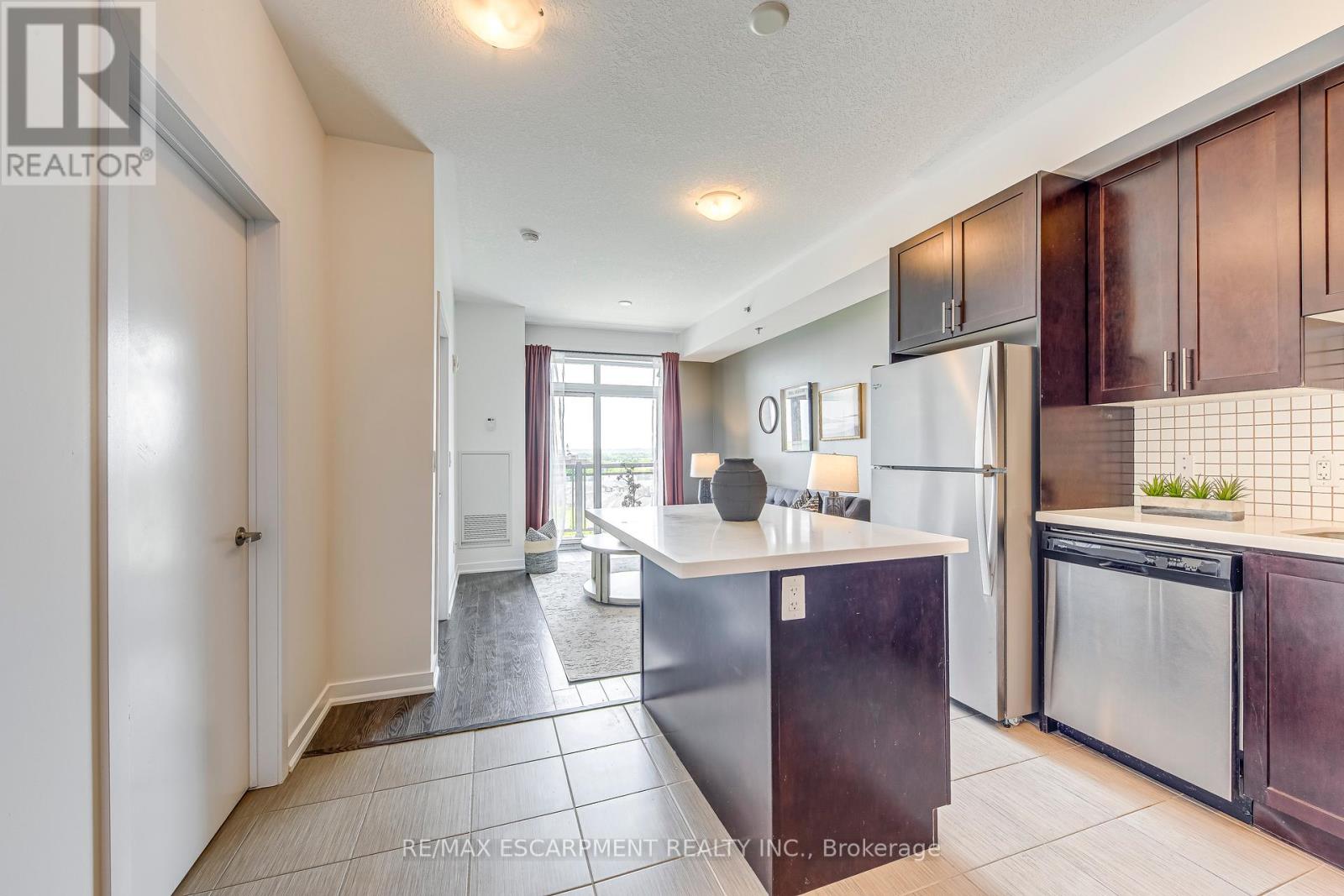 613 - 2490 Old Bronte Road, Oakville, Ontario  L6M 0Y5 - Photo 7 - W12186487