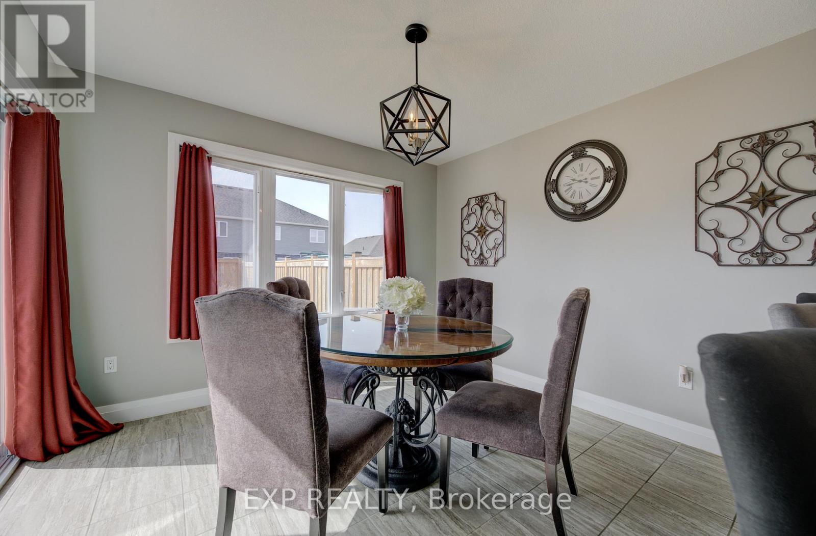 121 Bridge Crescent, Minto, Ontario  N0G 2P0 - Photo 13 - X12186475