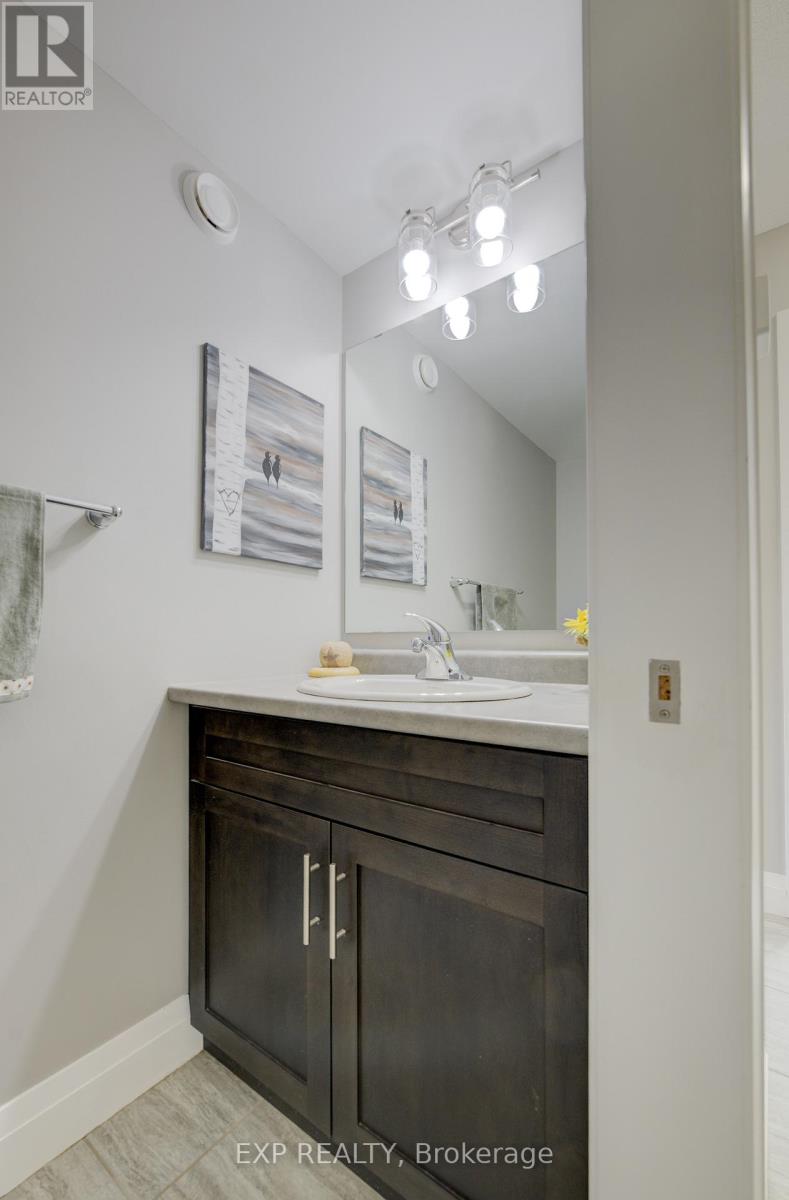 121 Bridge Crescent, Minto, Ontario  N0G 2P0 - Photo 16 - X12186475