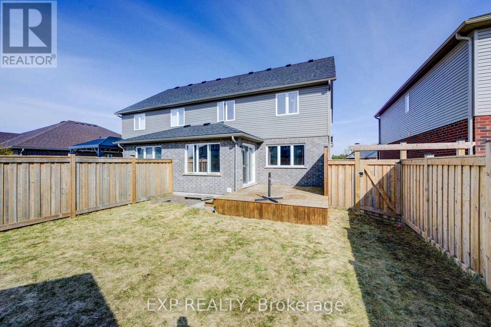 121 Bridge Crescent, Minto, Ontario  N0G 2P0 - Photo 31 - X12186475