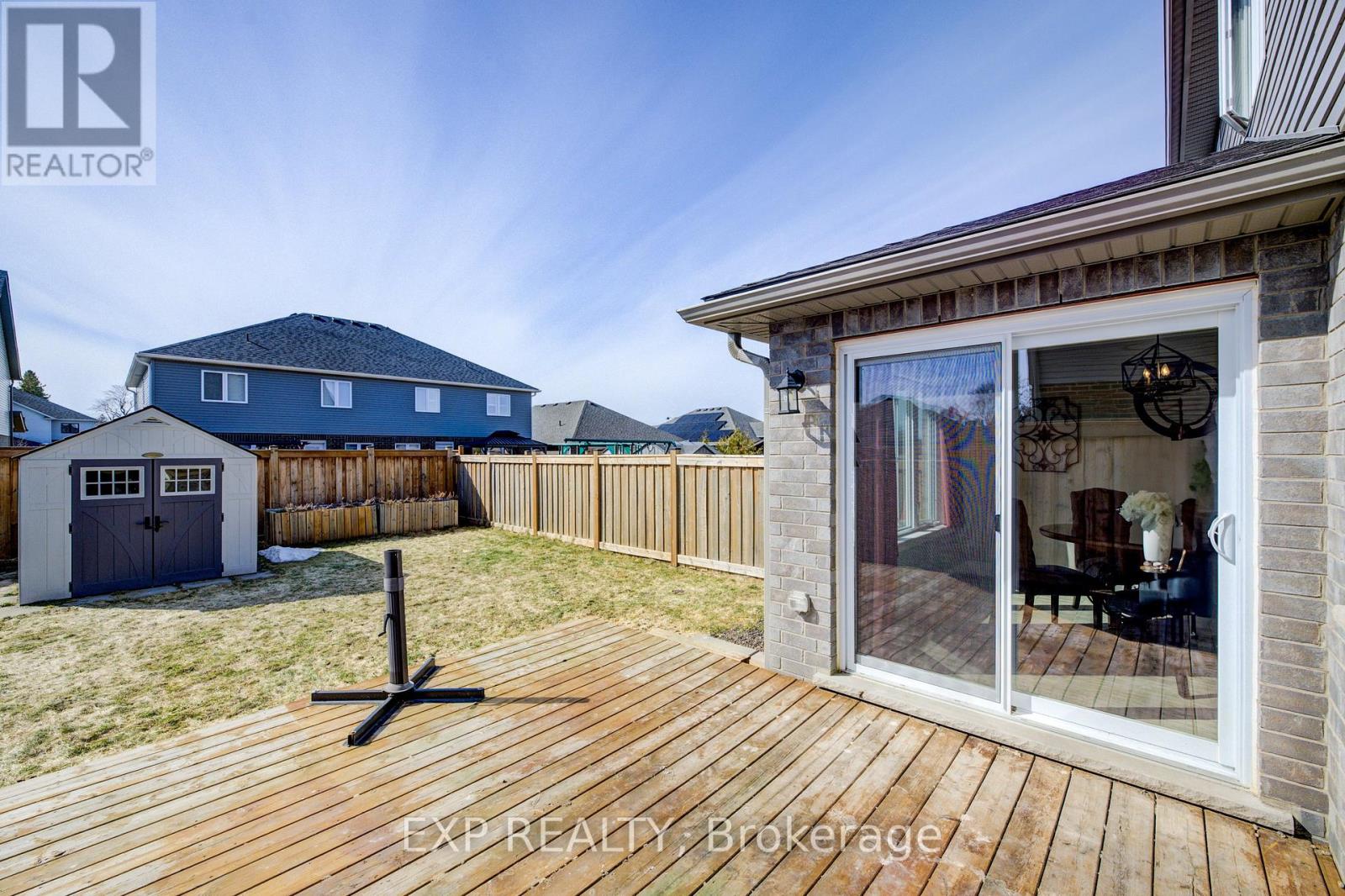 121 Bridge Crescent, Minto, Ontario  N0G 2P0 - Photo 33 - X12186475