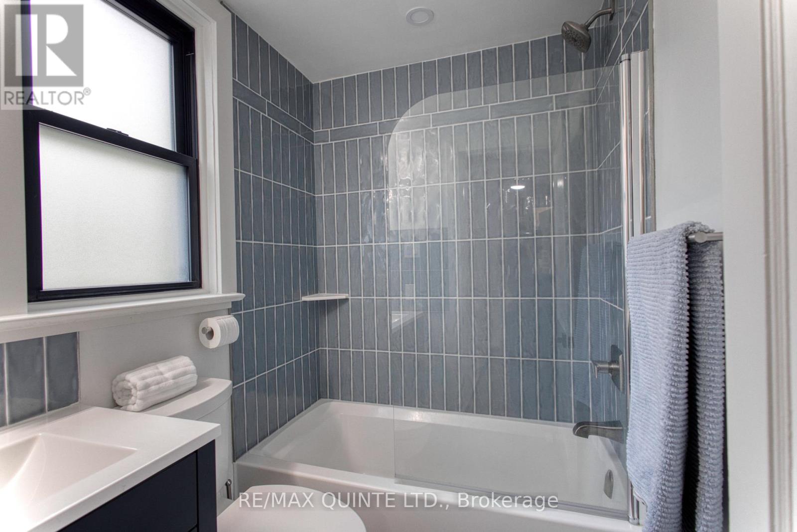 214 Victoria Avenue, Belleville, Ontario  K8N 2C3 - Photo 32 - X12186530