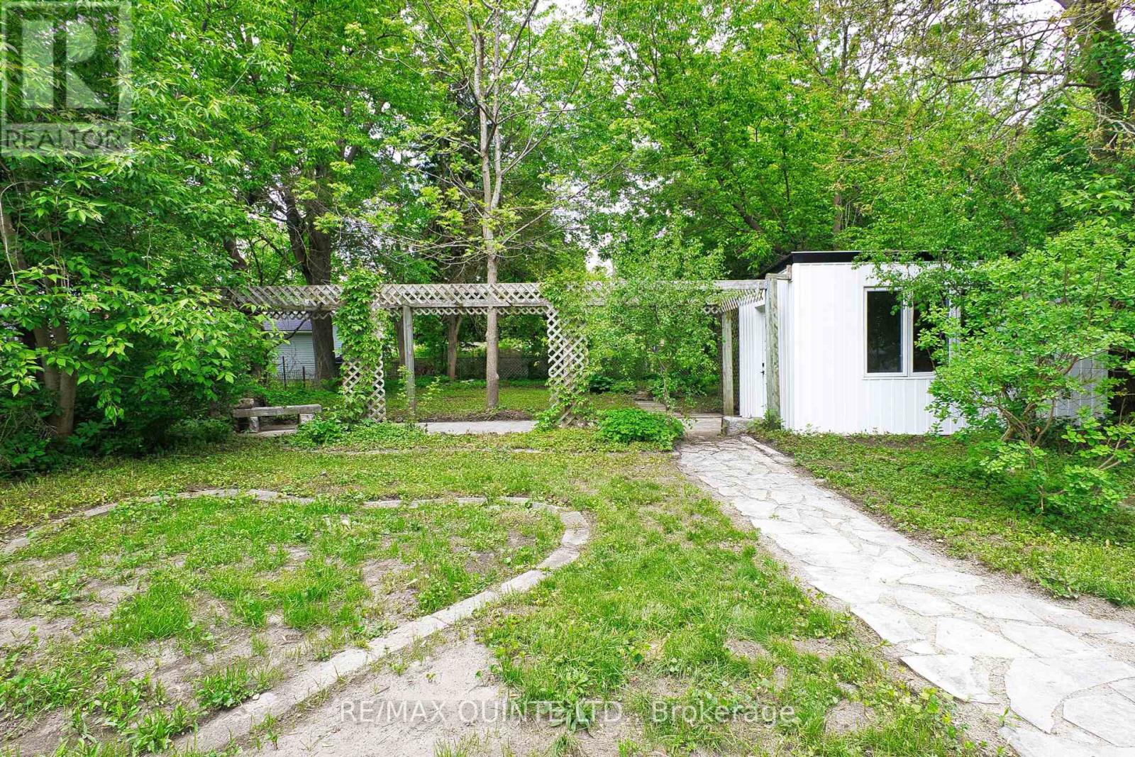 214 Victoria Avenue, Belleville, Ontario  K8N 2C3 - Photo 48 - X12186530