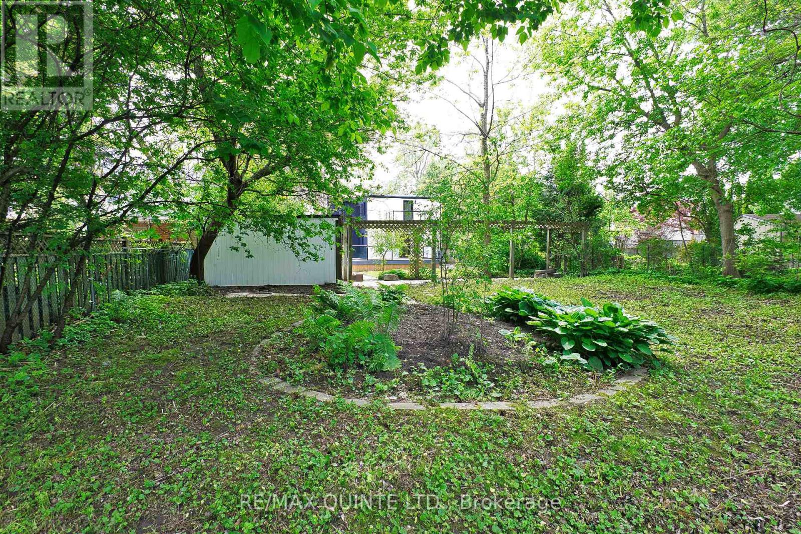 214 Victoria Avenue, Belleville, Ontario  K8N 2C3 - Photo 49 - X12186530
