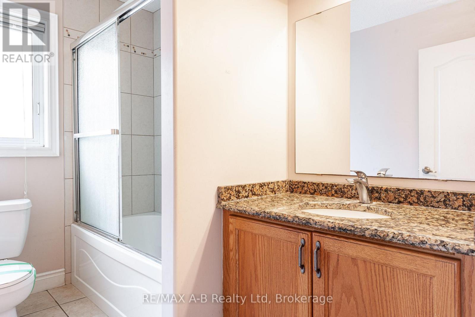 722 Spitfire Street, Woodstock, Ontario  N4T 0B1 - Photo 22 - X12186535