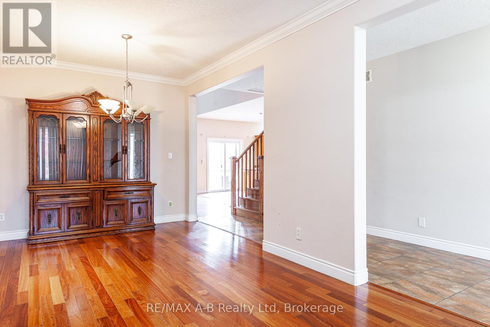 722 Spitfire Street, Woodstock, Ontario  N4T 0B1 - Photo 7 - X12186535