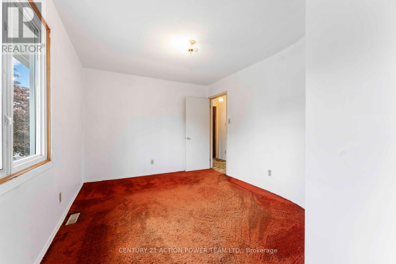 229 Mcclellan Road, Ottawa, Ontario  K2H 8N5 - Photo 29 - X12186496