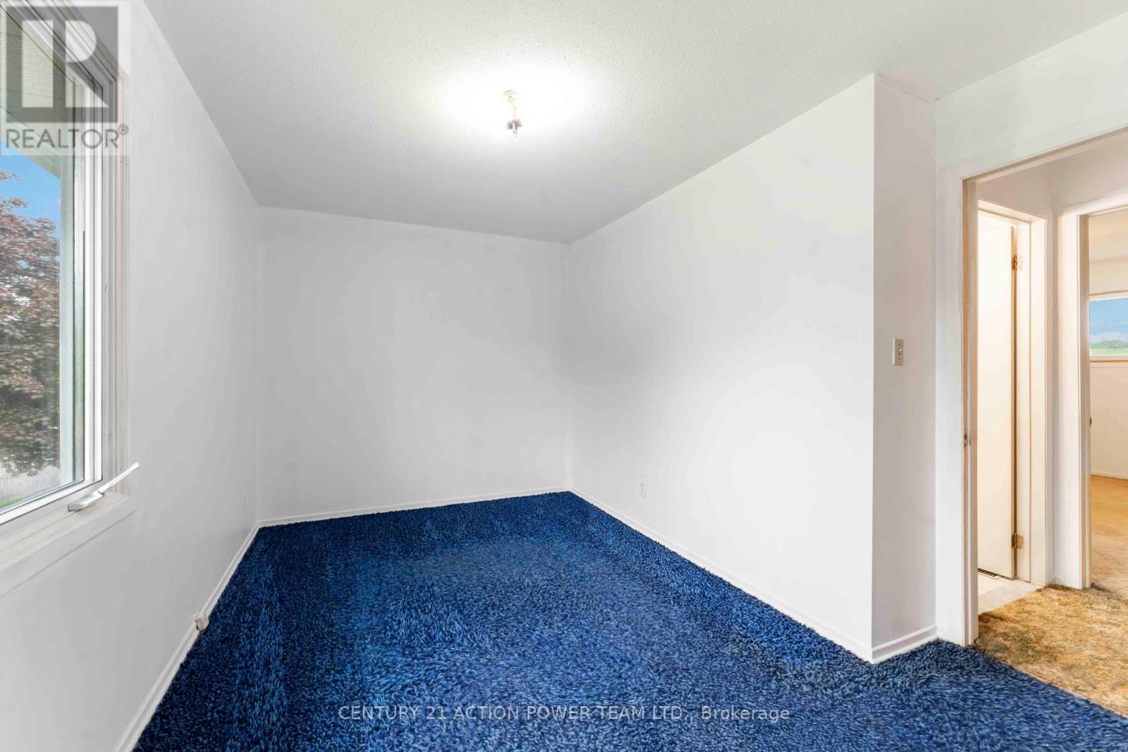 229 Mcclellan Road, Ottawa, Ontario  K2H 8N5 - Photo 43 - X12186496