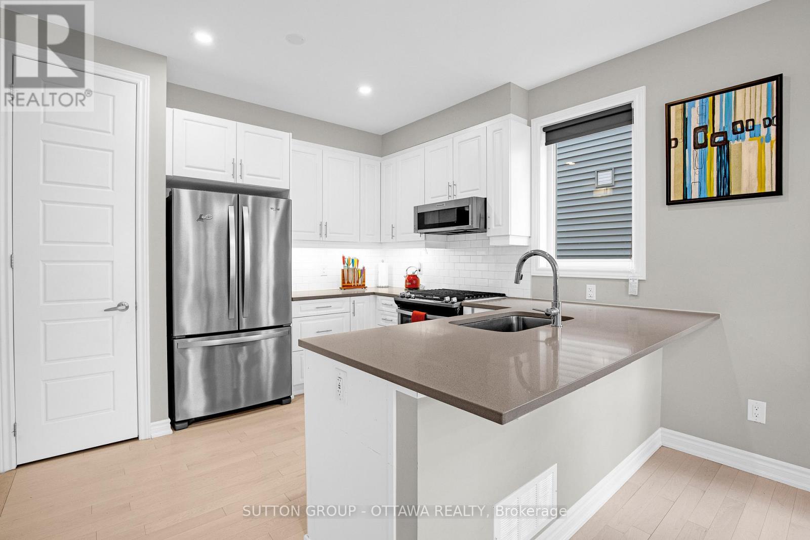 1082 Chapman Mills Drive, Ottawa, Ontario  K2J 6P5 - Photo 9 - X12186510
