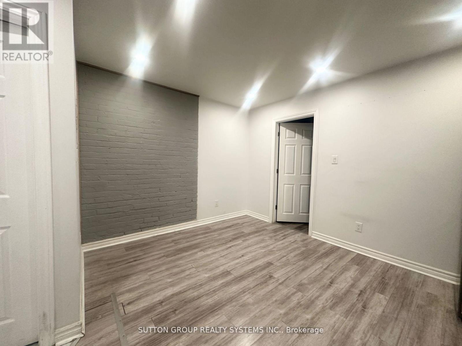 L3 - 210 Carlton Street, Toronto, Ontario  M5A 2L1 - Photo 6 - C12186506