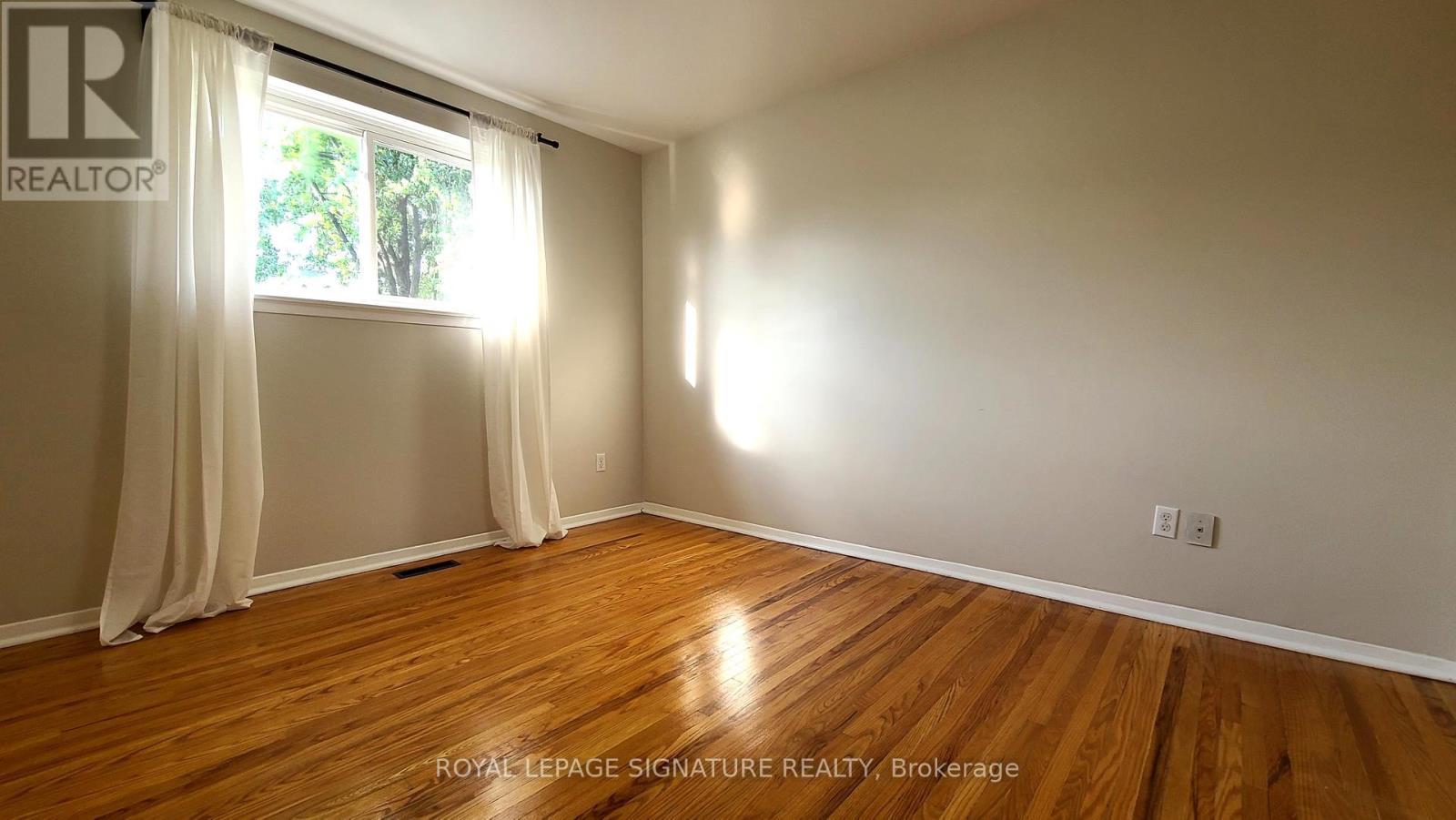10 Painswick Crescent, Toronto, Ontario  M2J 3M6 - Photo 12 - C12186512