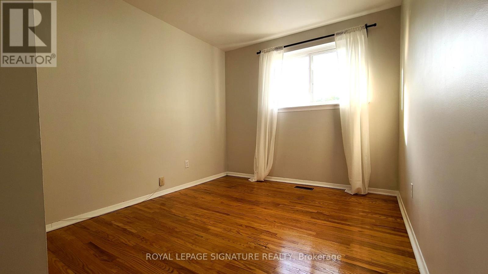10 Painswick Crescent, Toronto, Ontario  M2J 3M6 - Photo 14 - C12186512
