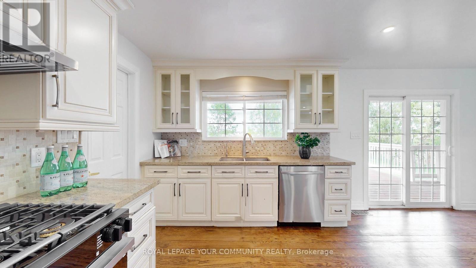 303 Morris Road, Bradford West Gwillimbury, Ontario  L3Z 3H4 - Photo 16 - N12178323