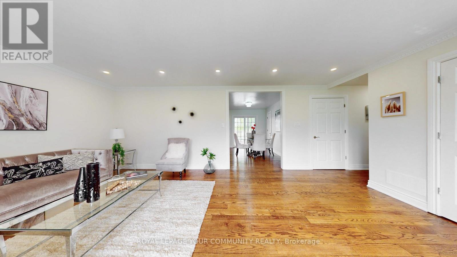 303 Morris Road, Bradford West Gwillimbury, Ontario  L3Z 3H4 - Photo 11 - N12178323