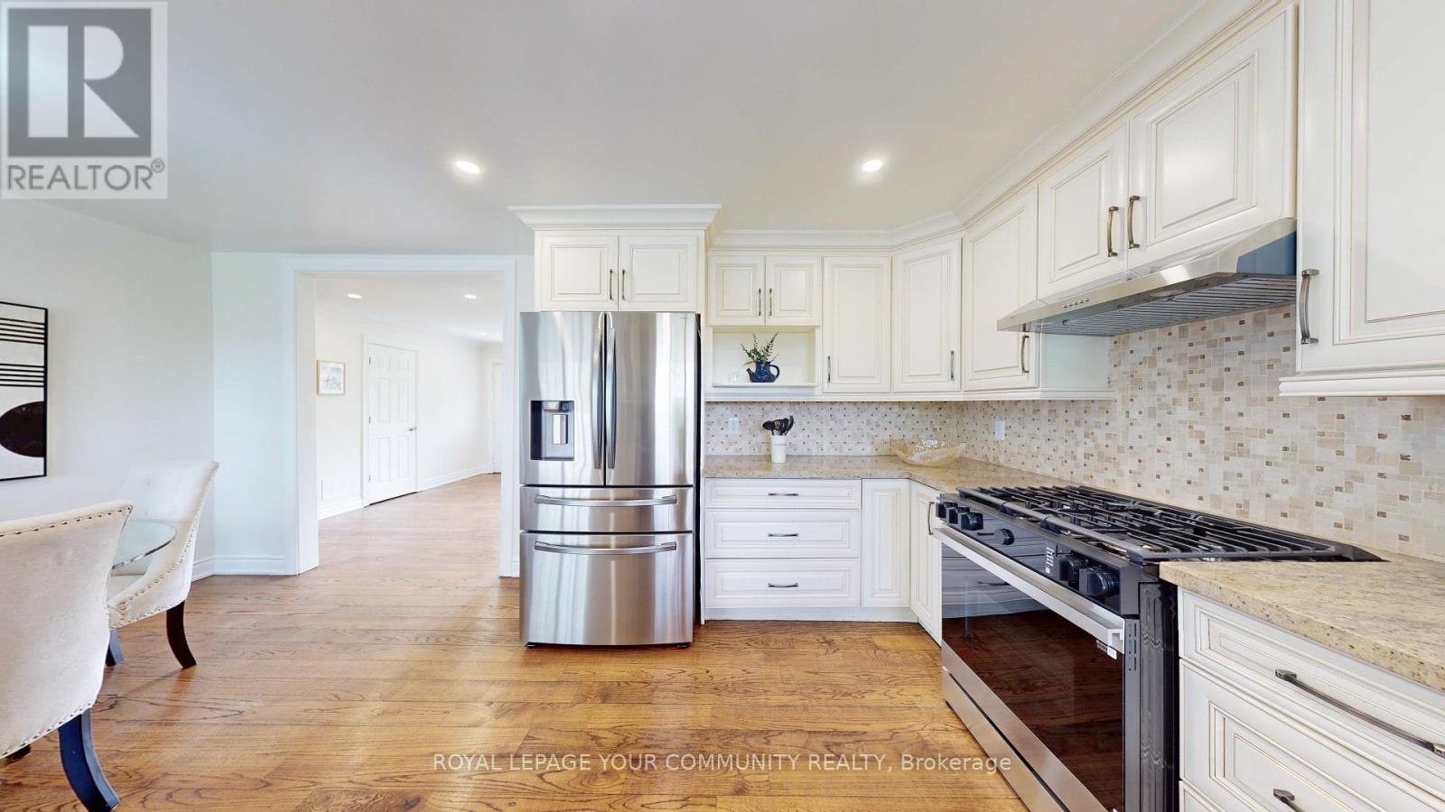 303 Morris Road, Bradford West Gwillimbury, Ontario  L3Z 3H4 - Photo 14 - N12178323