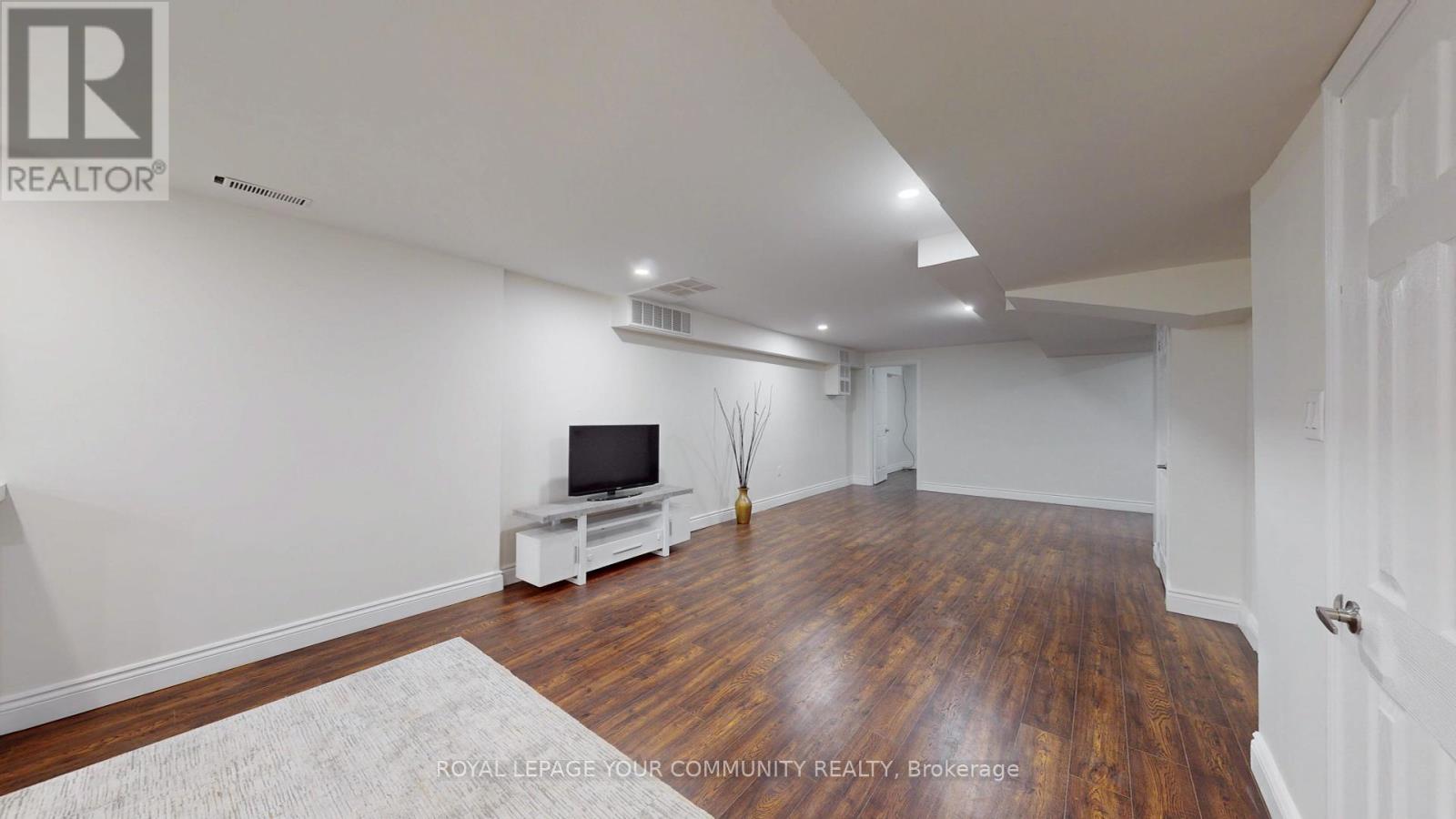 303 Morris Road, Bradford West Gwillimbury, Ontario  L3Z 3H4 - Photo 37 - N12178323
