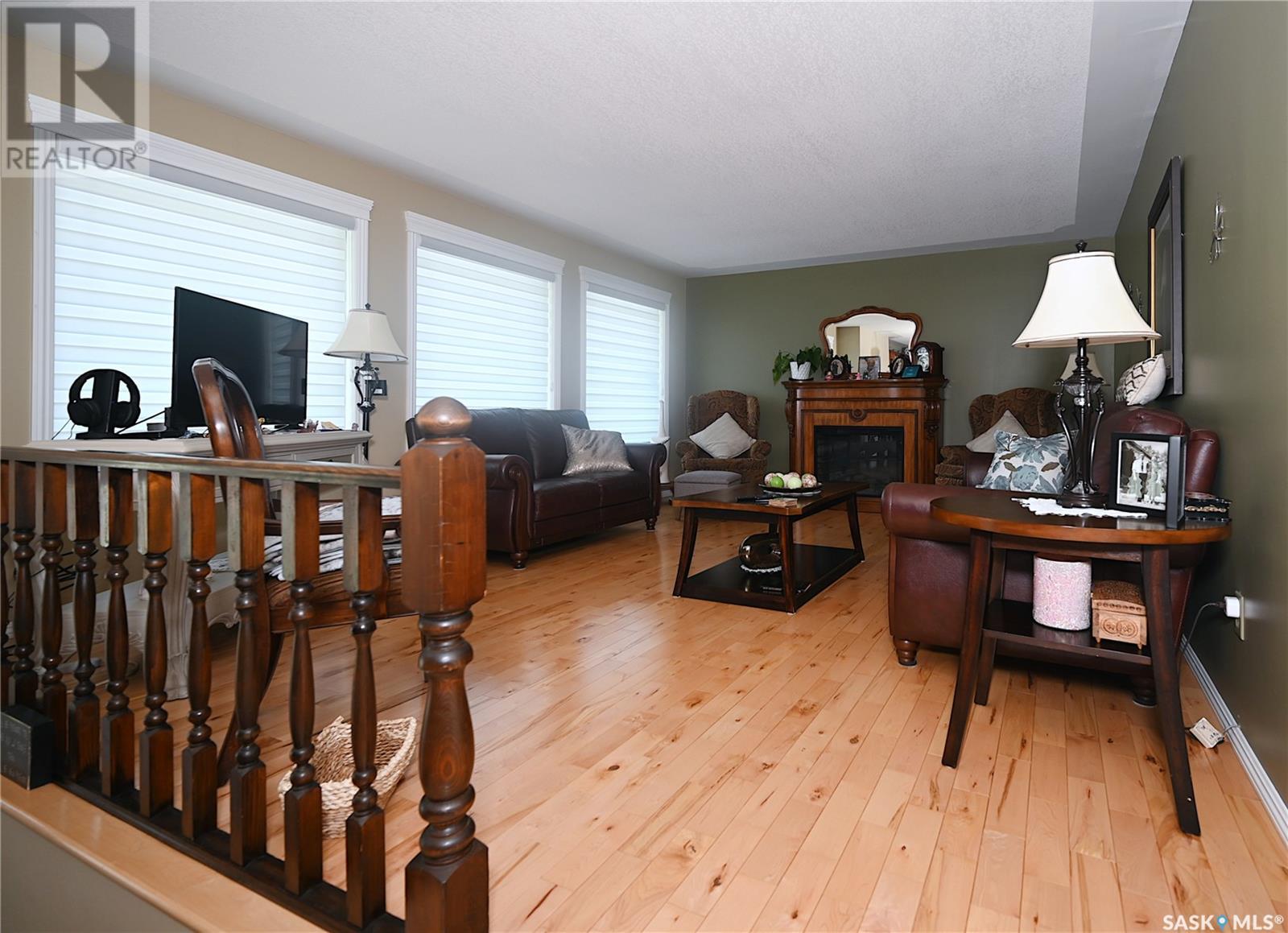 Property at 1291 Veterans AVENUE image 3