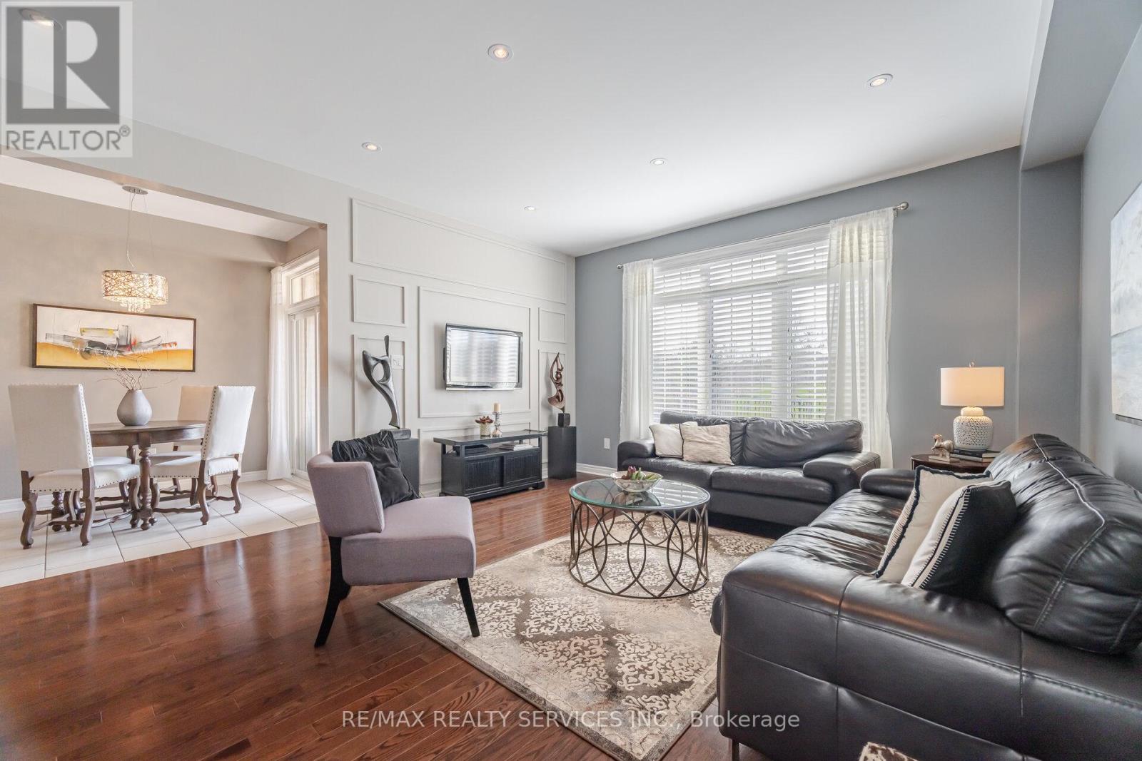 31 Fallis Crescent, Caledon (Caledon East), Ontario  L7C 3R5 - Photo 17 - W12186501