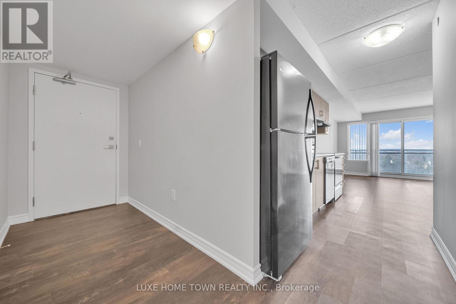 801 - 716 Main Street E, Milton, Ontario  L9T 9L9 - Photo 10 - W12186509