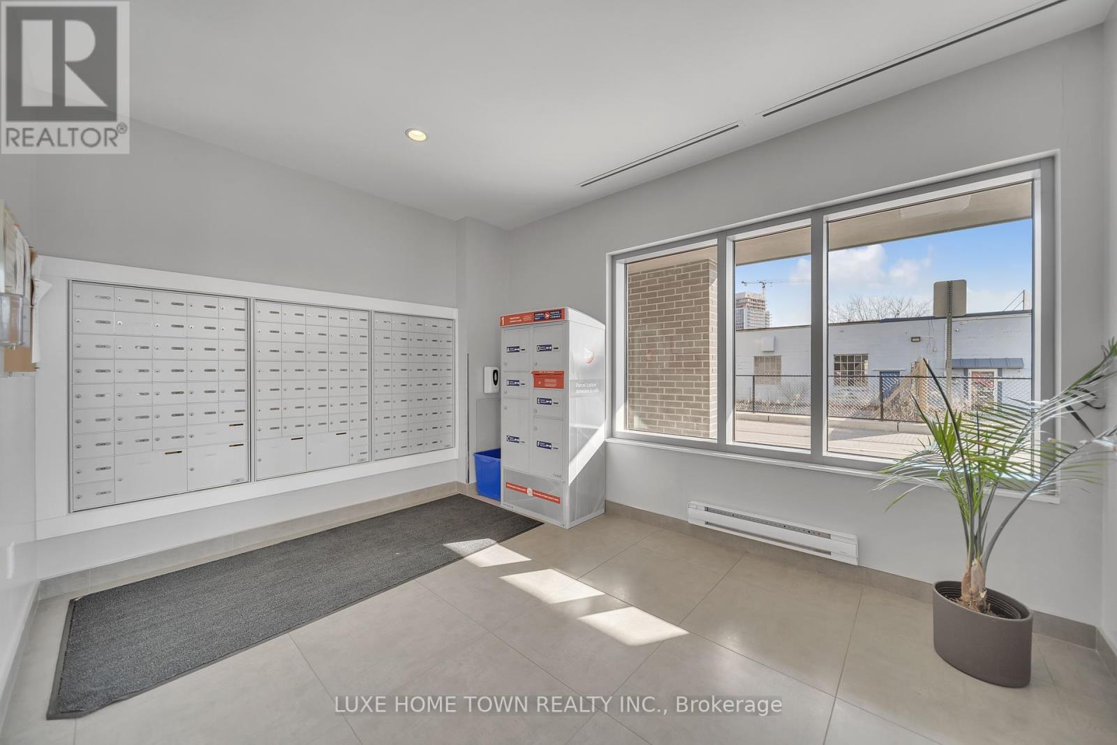 801 - 716 Main Street E, Milton, Ontario  L9T 9L9 - Photo 6 - W12186509