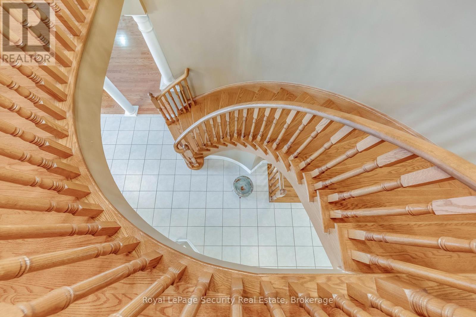 32 Odeon Street, Brampton, Ontario  L6P 1V3 - Photo 25 - W12186521