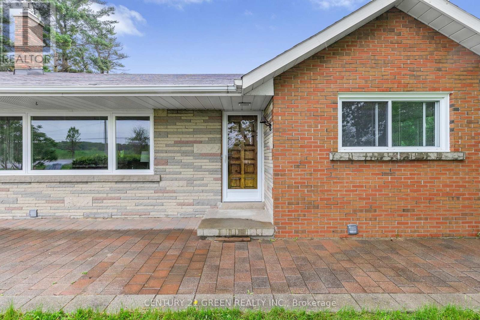 5438 Trafalgar Road, Milton, Ontario  L9E 0Y8 - Photo 5 - W12186528