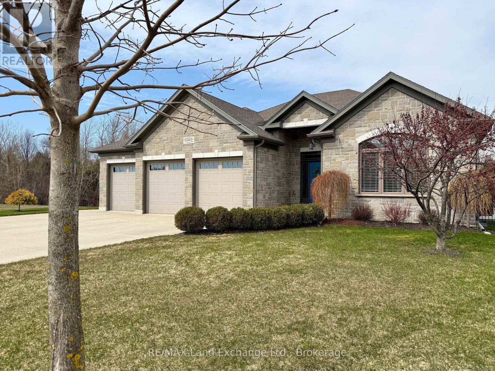 441 Mccullough Crescent, Kincardine, Ontario  N2Z 0A8 - Photo 46 - X12082564
