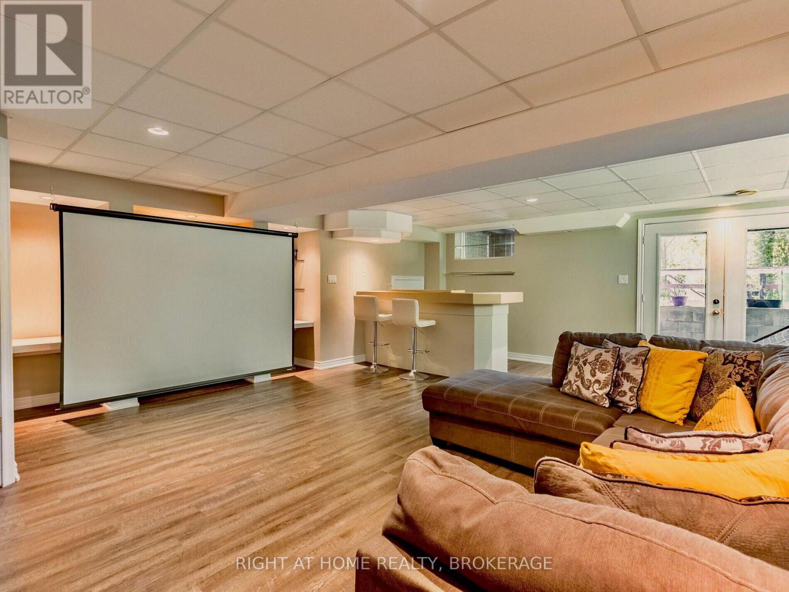 774 Old Dundas Road, Hamilton, Ontario  L9H 5E3 - Photo 42 - X12186493