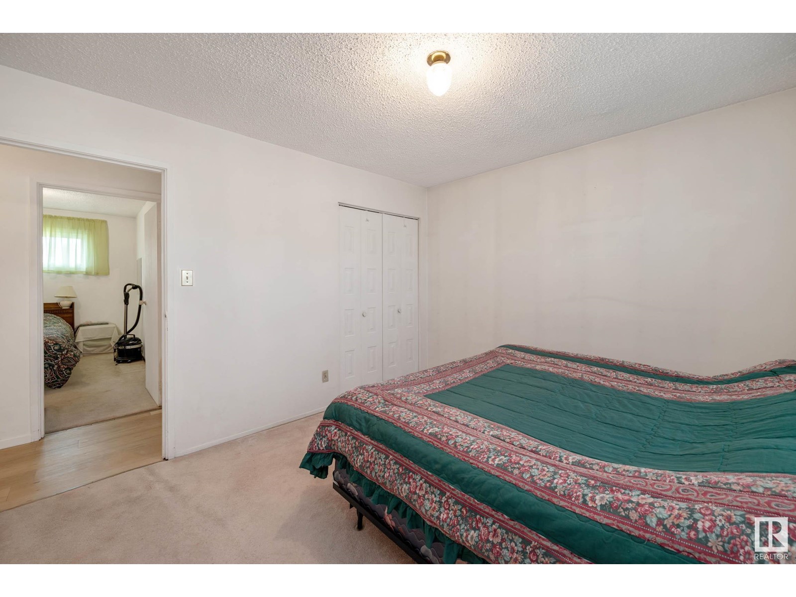 5118 17a Av Nw, Edmonton, Alberta  T6L 1A6 - Photo 18 - E4439685