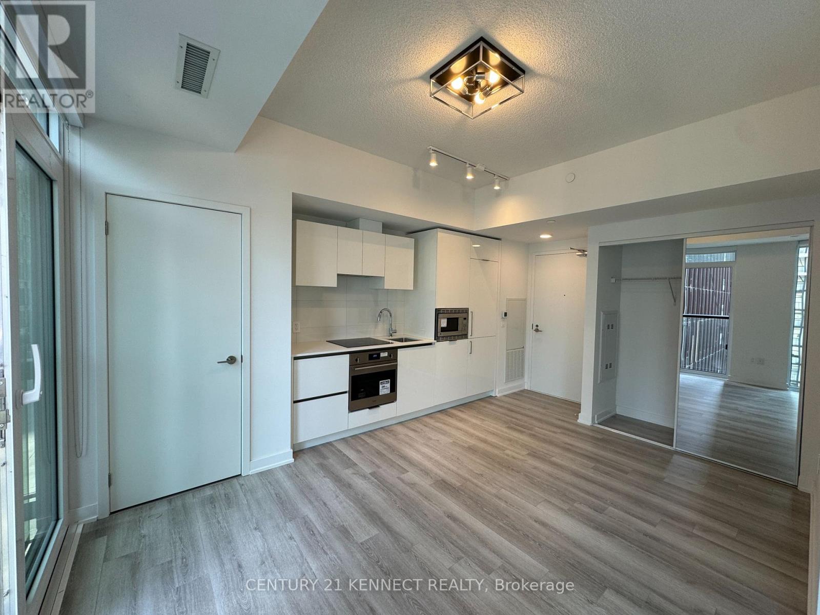 1315 - 121 St. Patrick Street, Toronto, Ontario  M5T 0B8 - Photo 3 - C12186543