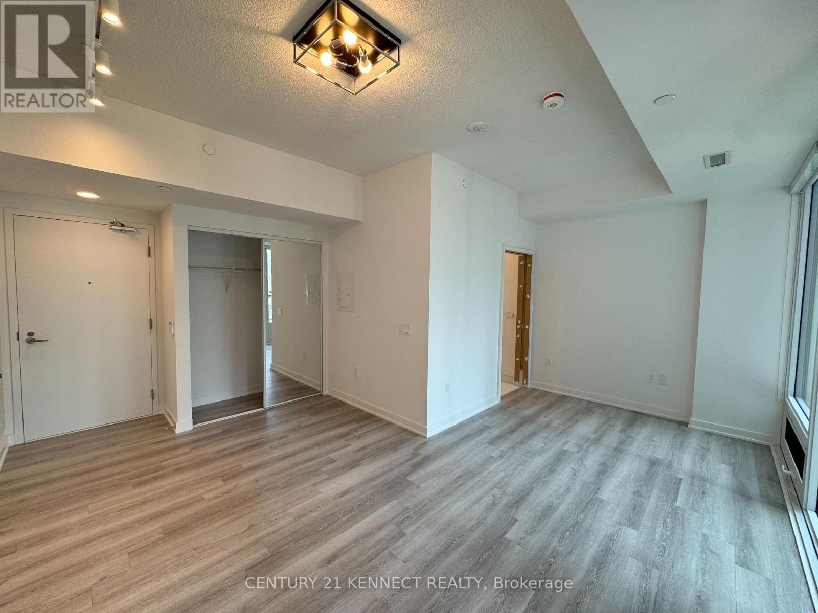 1315 - 121 St. Patrick Street, Toronto, Ontario  M5T 0B8 - Photo 8 - C12186543