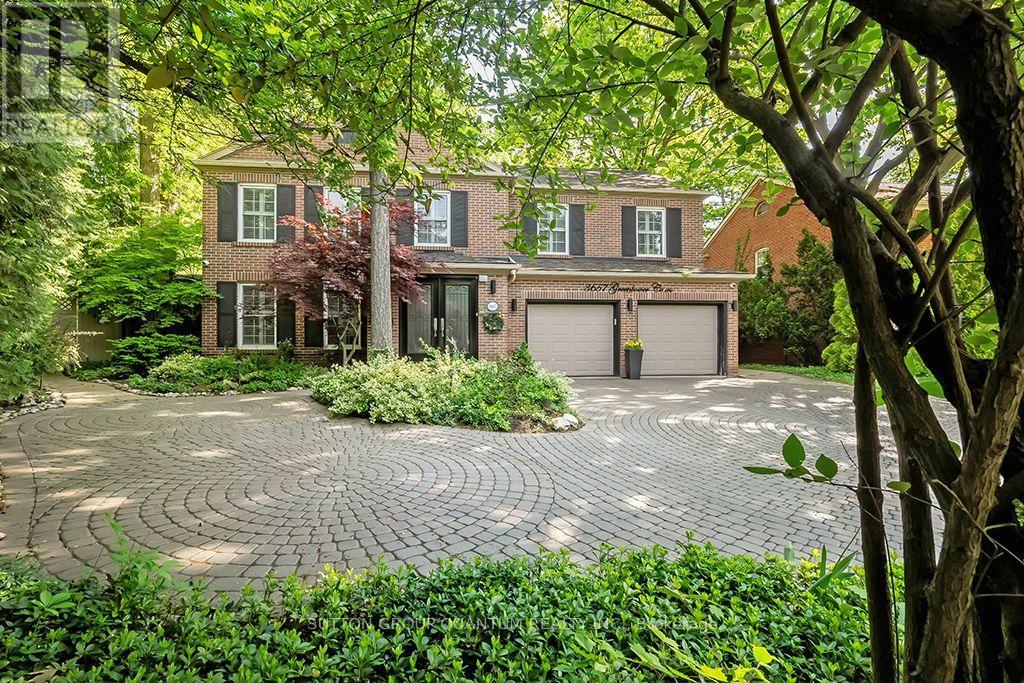 3657 Greenbower Court, Mississauga, Ontario  L5L 1P3 - Photo 3 - W12182628