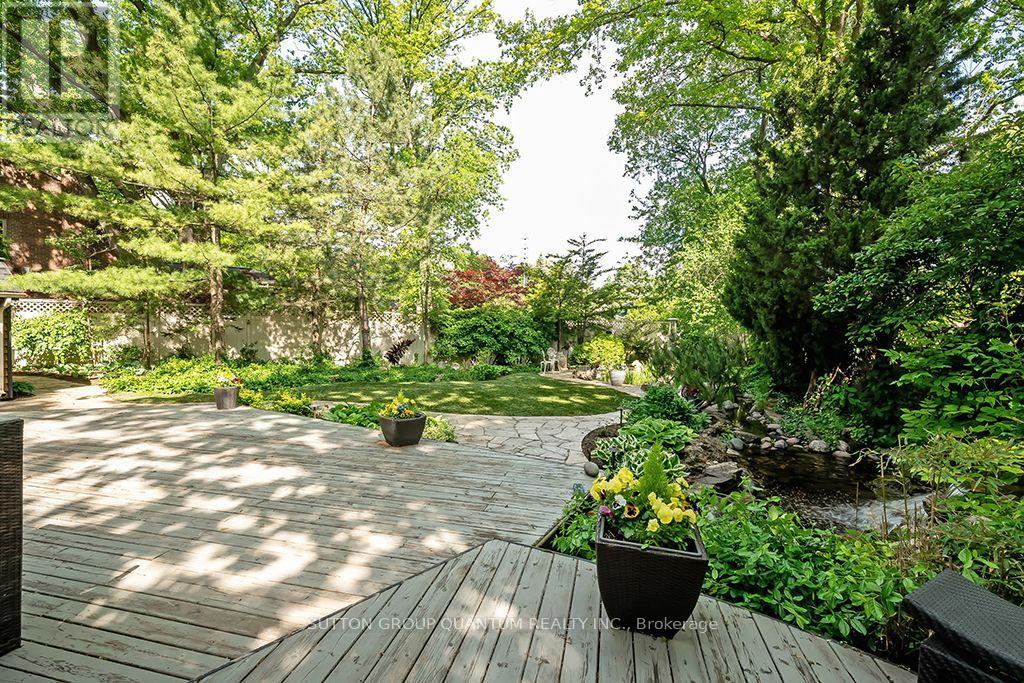3657 Greenbower Court, Mississauga, Ontario  L5L 1P3 - Photo 42 - W12182628
