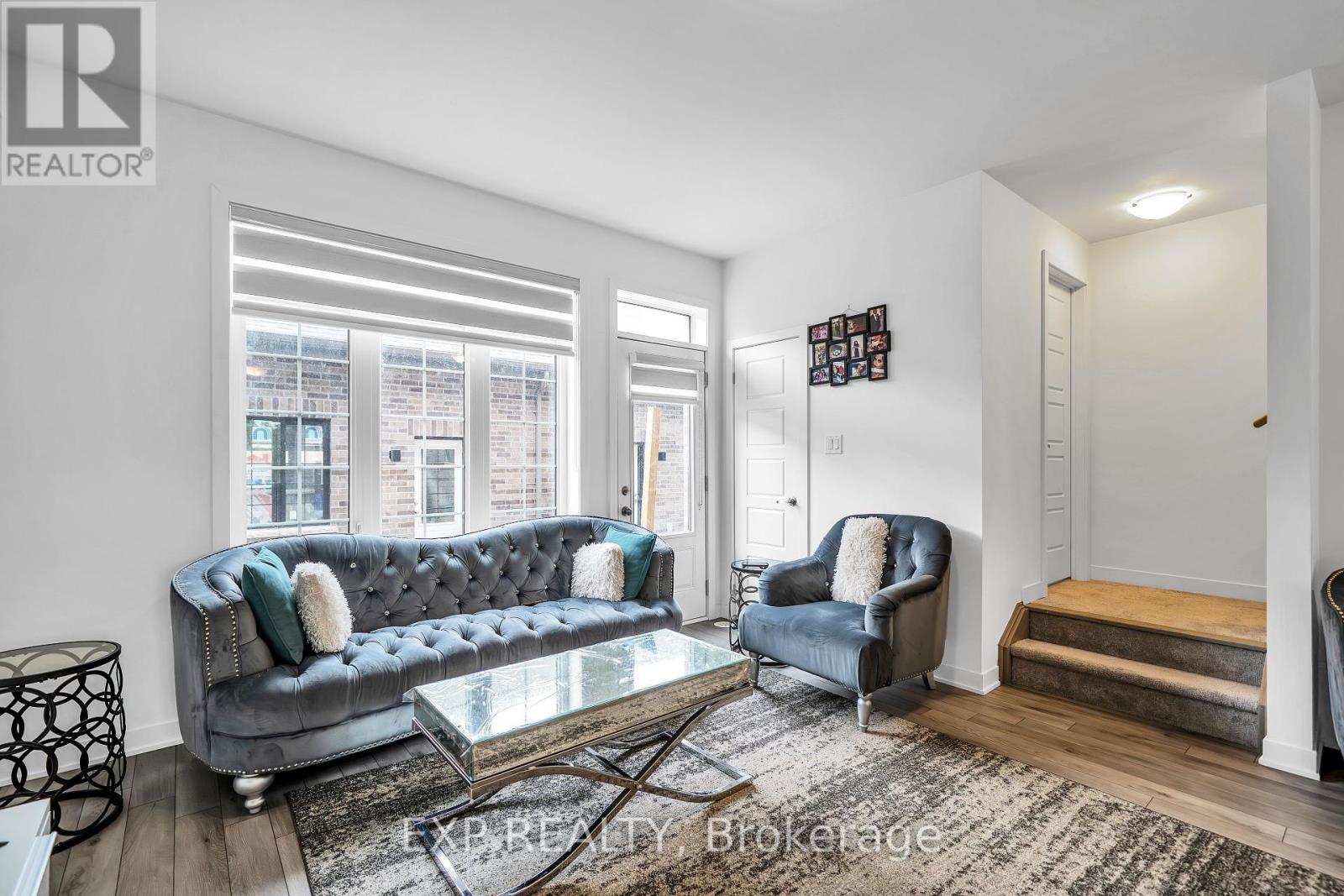 7 Selfridge Way, Whitby (Downtown Whitby), Ontario  L1N 0N9 - Photo 12 - E12186538
