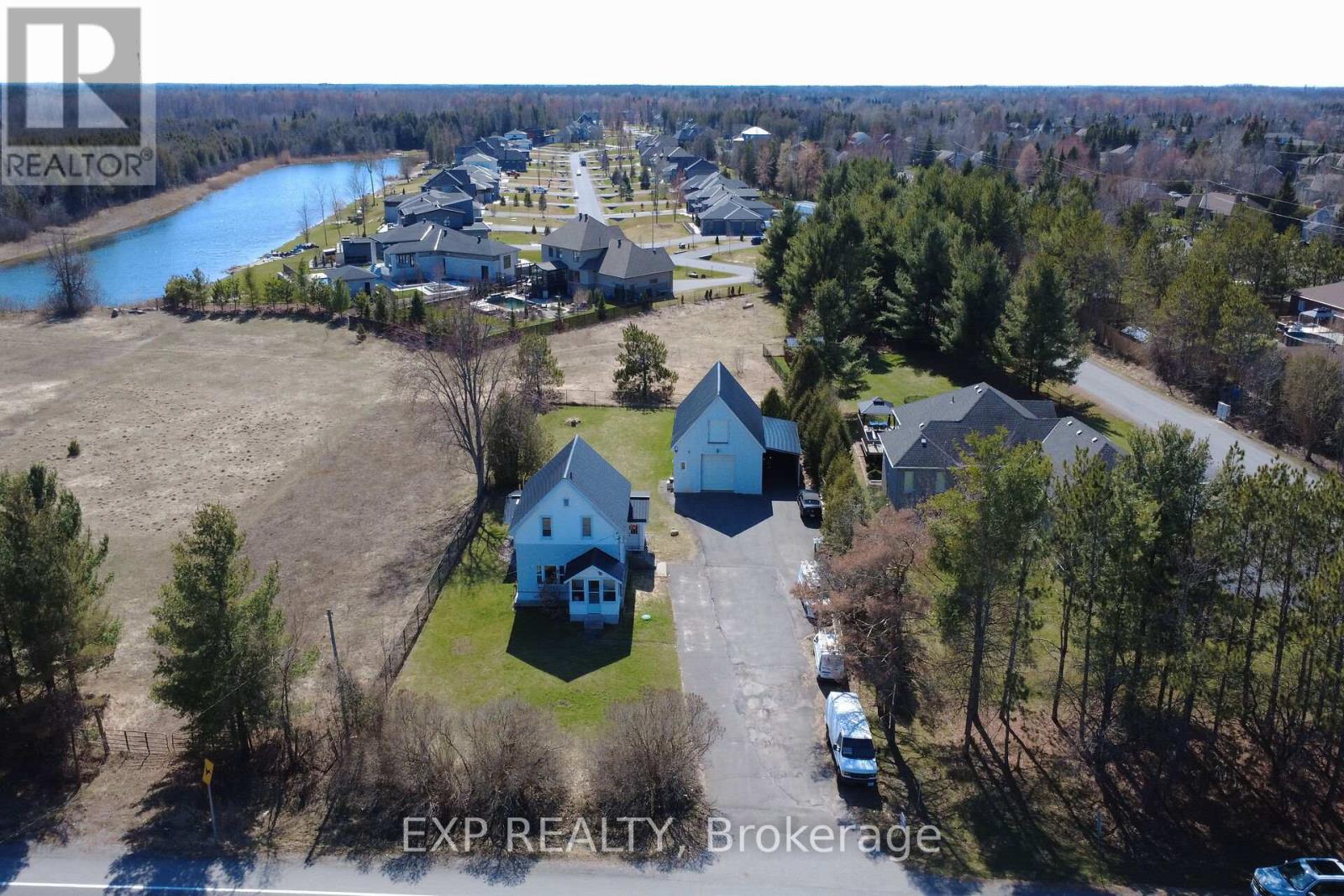 Property at 1558 STAGECOACH ROAD image 1