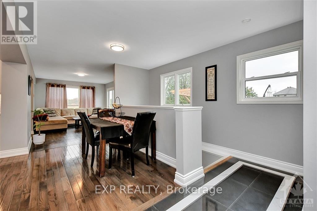 1558 Stagecoach Road, Ottawa, Ontario  K4P 1G6 - Photo 9 - X12106355