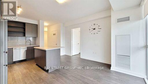 808 - 4677 Glen Erin Drive, Mississauga, Ontario  L5M 2E3 - Photo 9 - W12186563