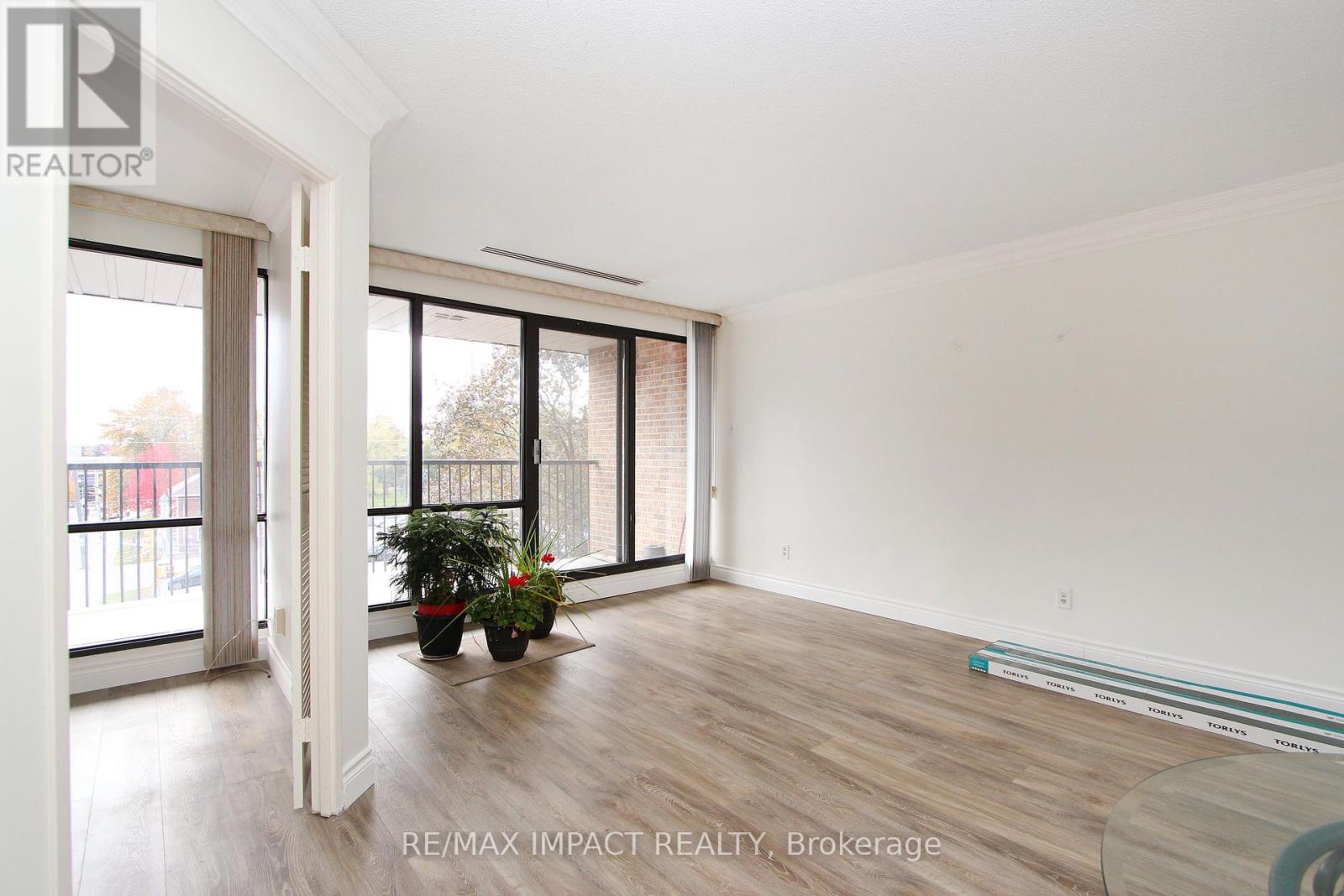 337 Simcoe Street N, Oshawa, Ontario  L1G 4T2 - Photo 13 - E12186589