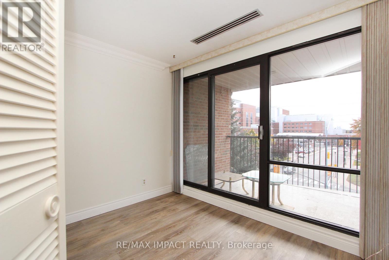 337 Simcoe Street N, Oshawa, Ontario  L1G 4T2 - Photo 15 - E12186589