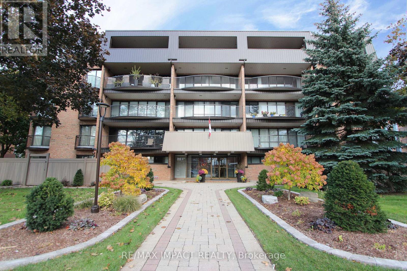 337 Simcoe Street N, Oshawa (O'neill), Ontario  L1G 4T2 - Photo 2 - E12186591