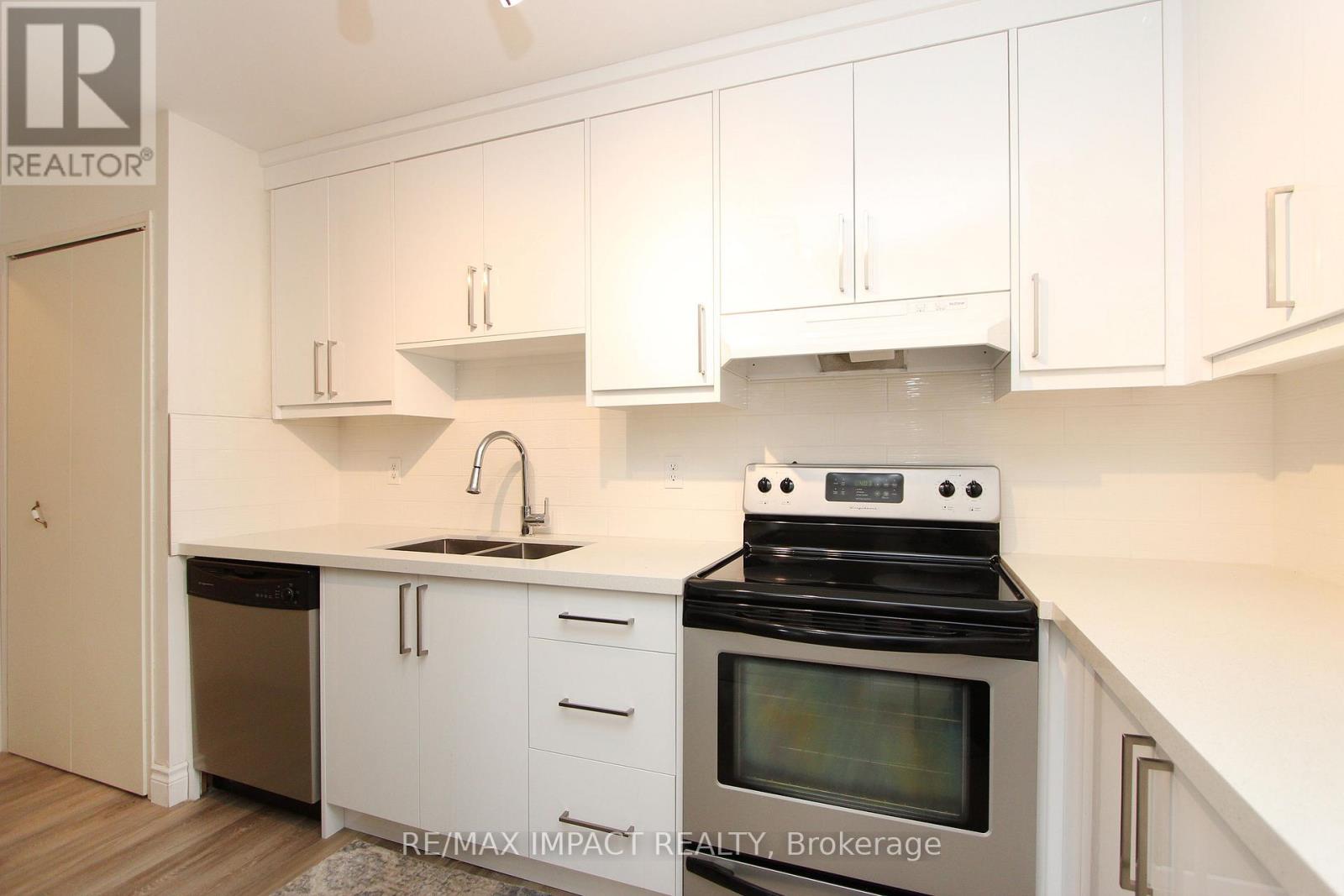 337 Simcoe Street N, Oshawa, Ontario  L1G 4T2 - Photo 8 - E12186591
