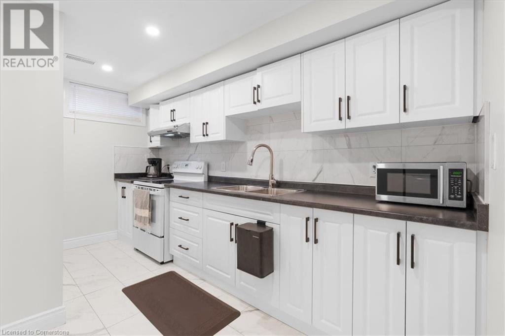 57 Springmount Drive, Kitchener, Ontario  N2A 3V2 - Photo 41 - 40735797