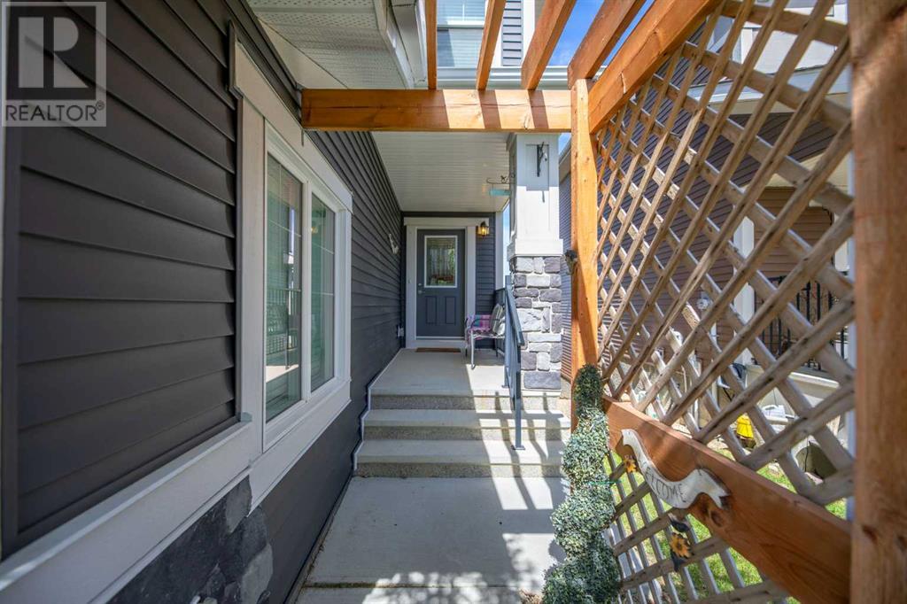 283 Sunrise View, Cochrane, Alberta  T4C 0H4 - Photo 2 - A2225763