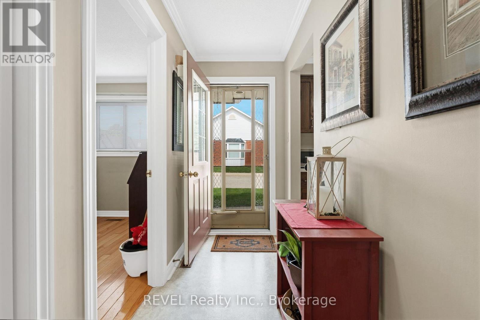 Property at 20 - 10 WENTWORTH DRIVE image 2
