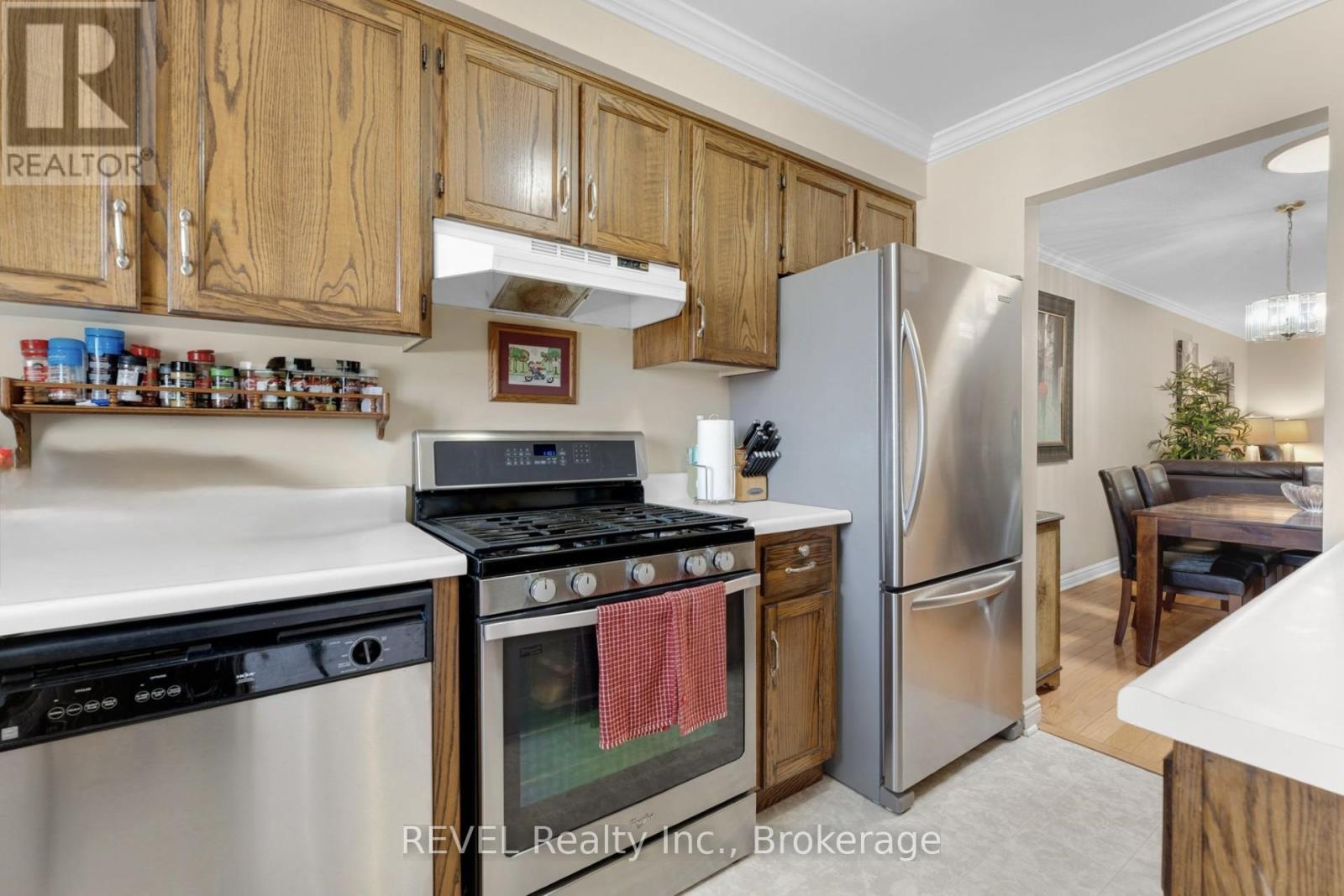 Property at 20 - 10 WENTWORTH DRIVE image 5