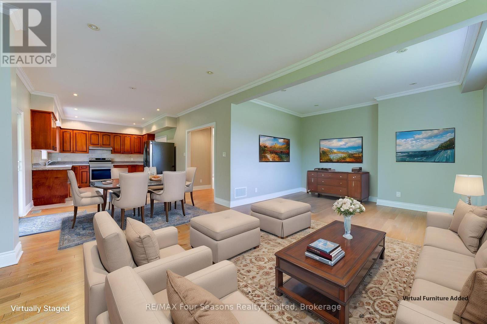 243 River Road E, Wasaga Beach, Ontario  L9Z 2L1 - Photo 17 - S12186595