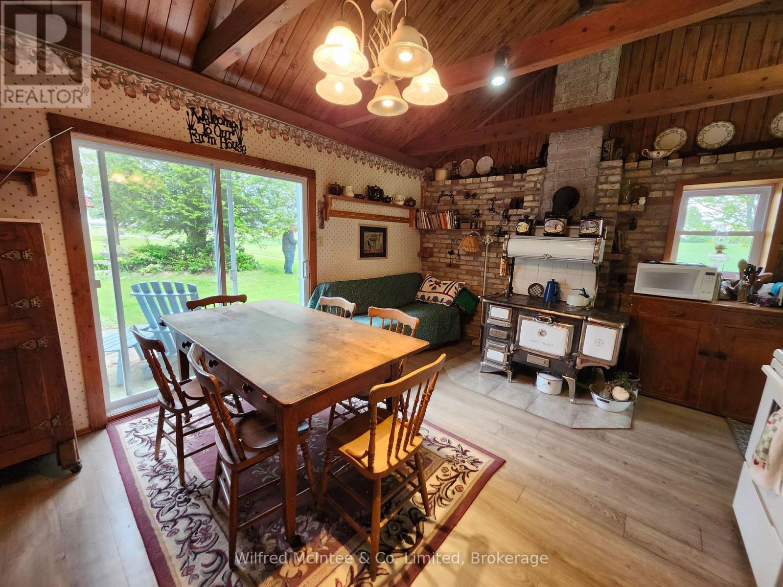 40065 School Road, Morris Turnberry, Ontario  N7A 3Y2 - Photo 5 - X12186604