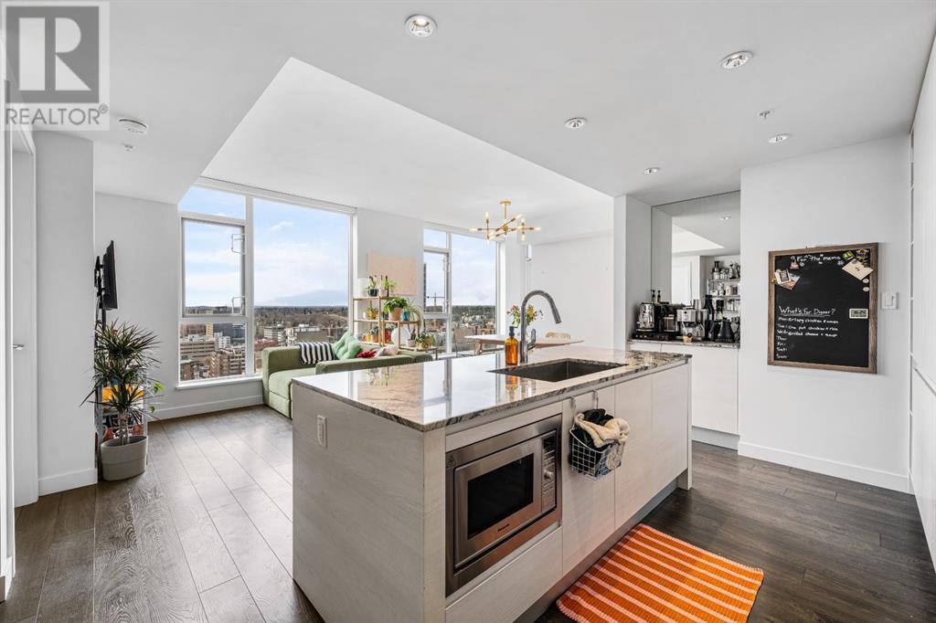 Property at 1708, 310 12 Avenue SW image 3