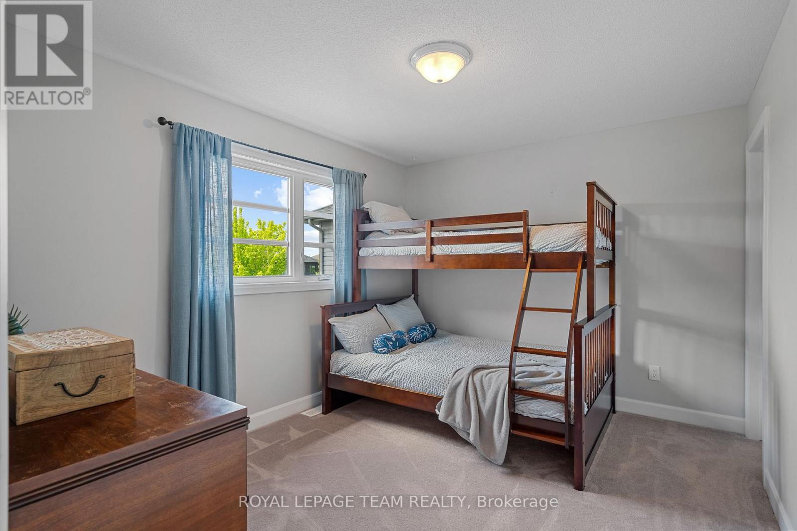 427 Provence Avenue E, Russell, Ontario  K0A 1W0 - Photo 31 - X12186614